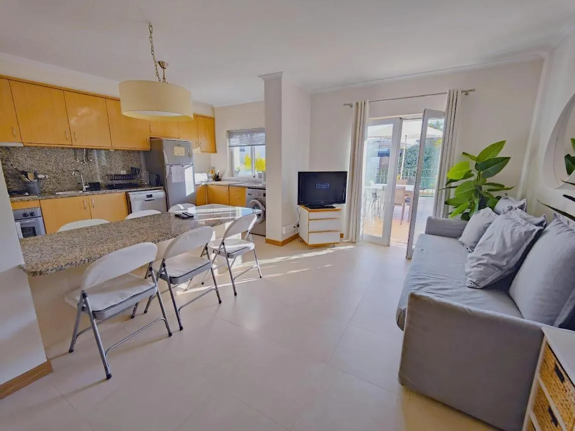Place In The Sun - Free Out Door Jacuzzi - By Bedzy Albufeira Apartment